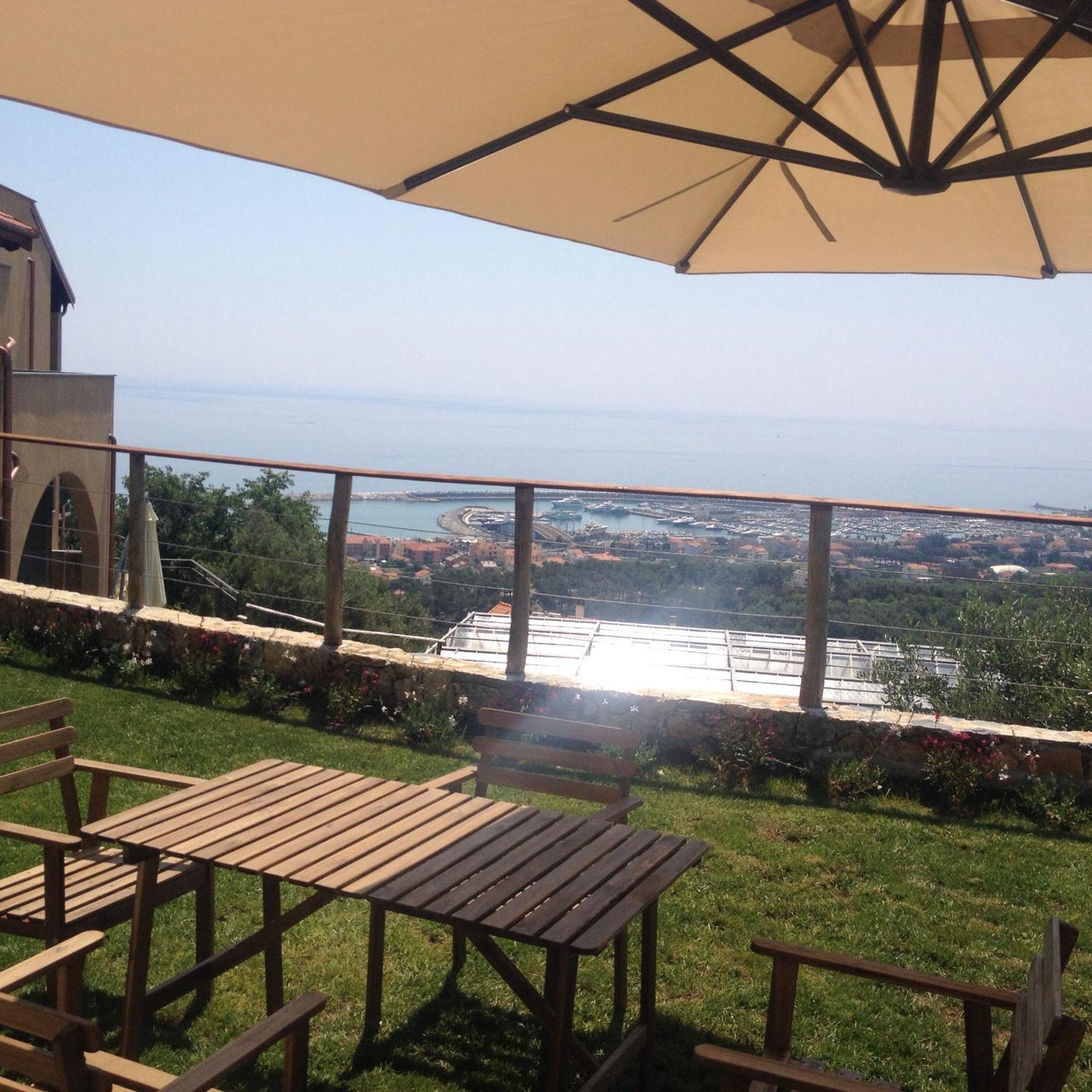 Agriturismo "I Castellari" Pietra Ligure Δωμάτιο φωτογραφία