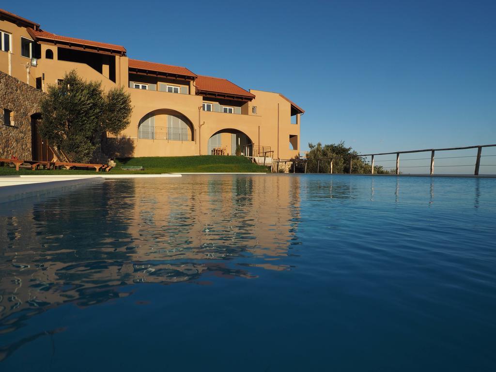 Agriturismo "I Castellari" Pietra Ligure Εξωτερικό φωτογραφία