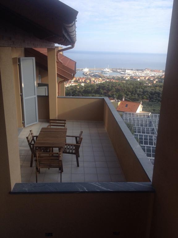 Agriturismo "I Castellari" Pietra Ligure Δωμάτιο φωτογραφία