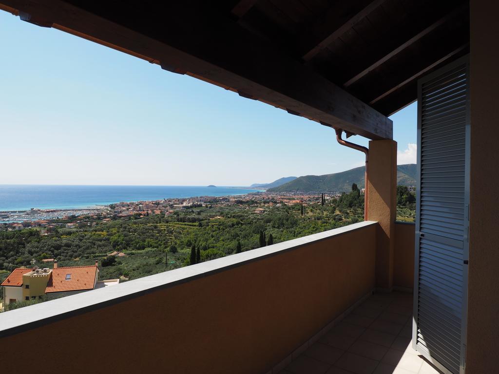 Agriturismo "I Castellari" Pietra Ligure Δωμάτιο φωτογραφία