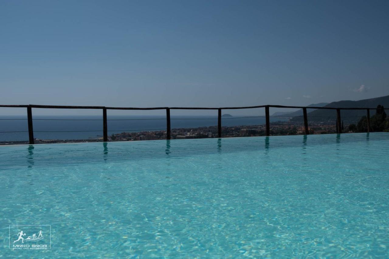 Agriturismo "I Castellari" Pietra Ligure Εξωτερικό φωτογραφία