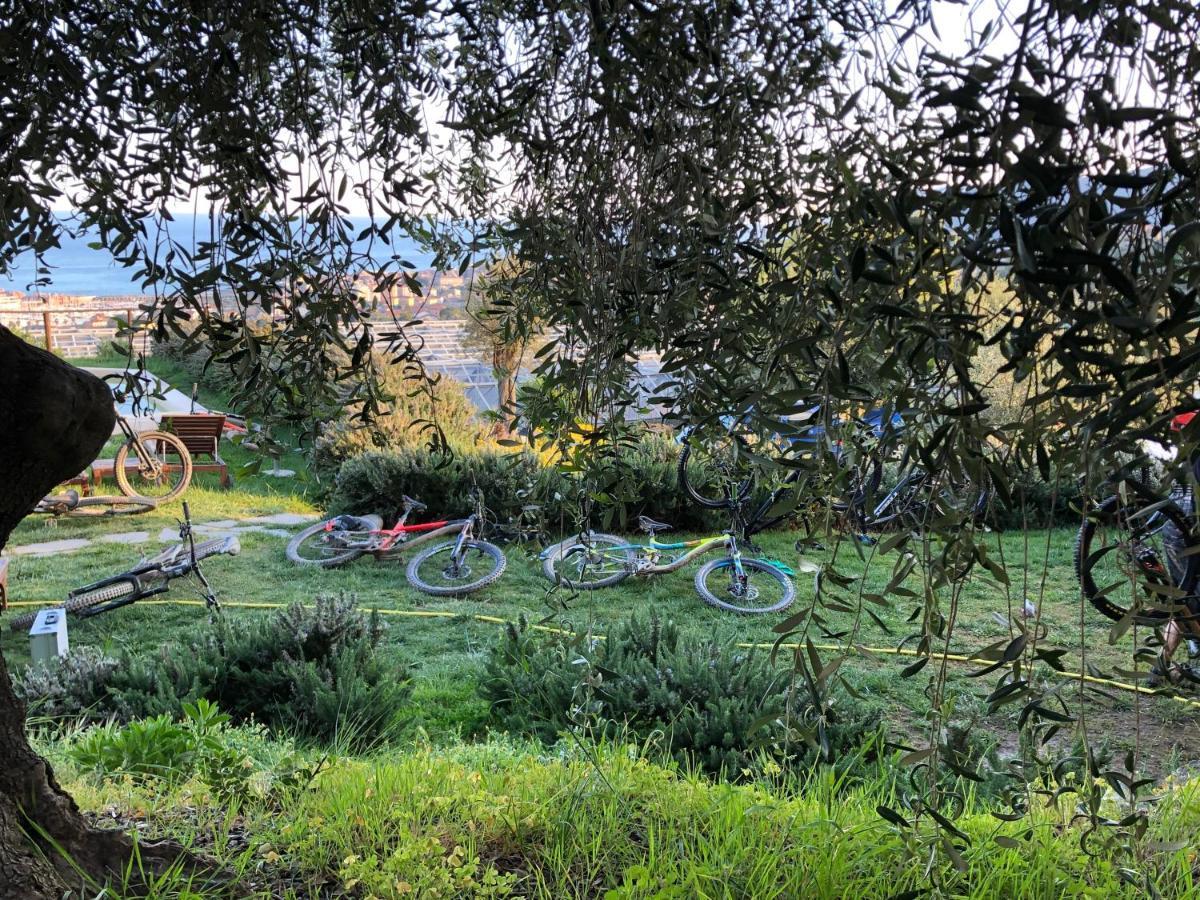 Agriturismo "I Castellari" Pietra Ligure Εξωτερικό φωτογραφία